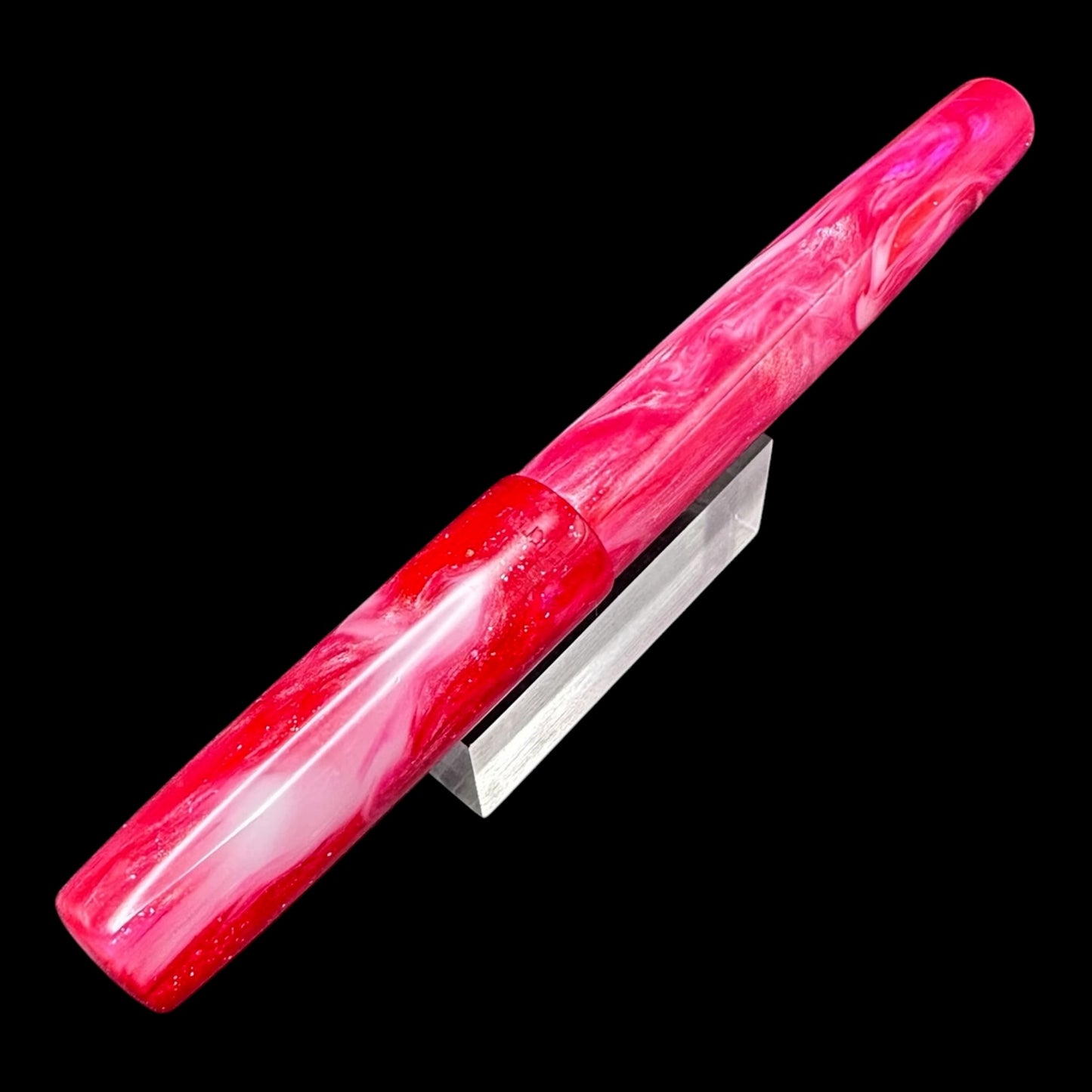 Valentine Swirl Fountain Pen