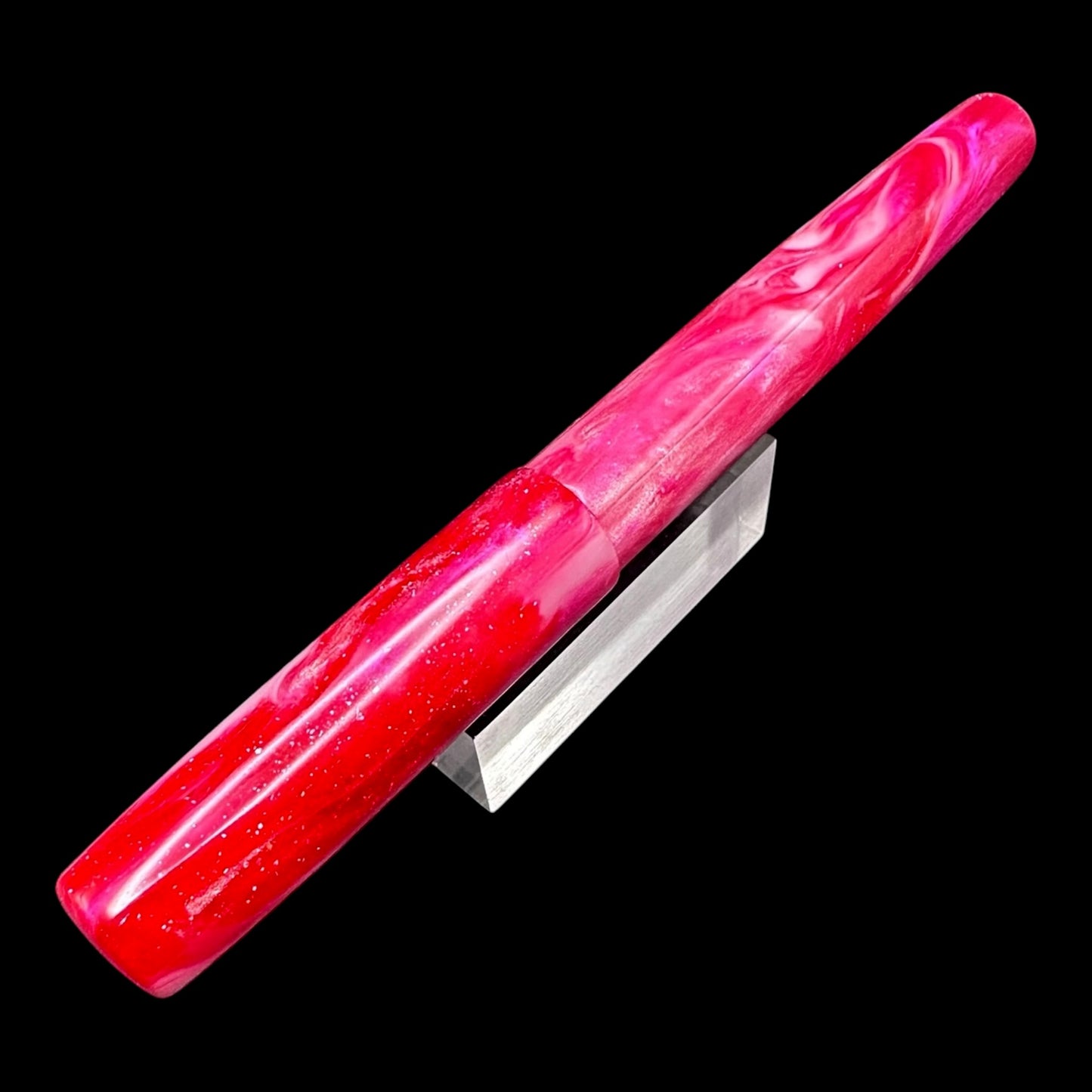 Valentine Swirl Fountain Pen