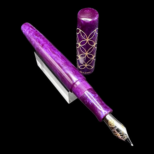 RelicPens Royal Purple Intersecting Circles Fountain Pen